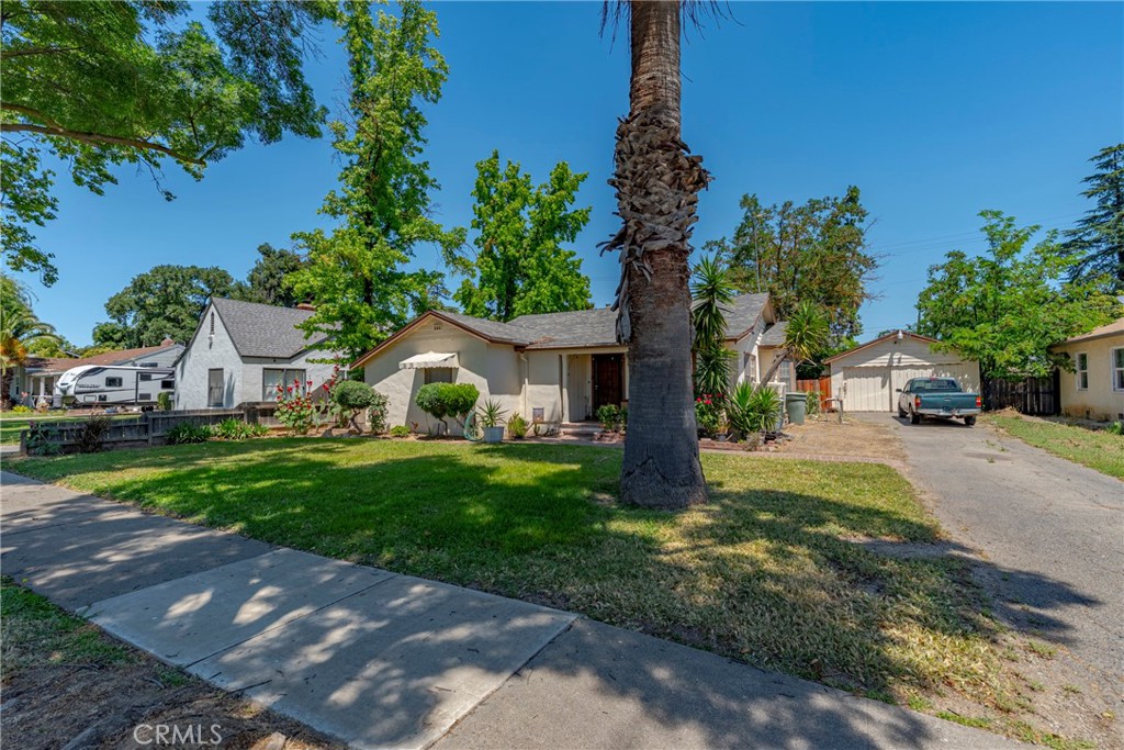 145 East 20th Street Merced, CA 95340 - Photo 3 of 10