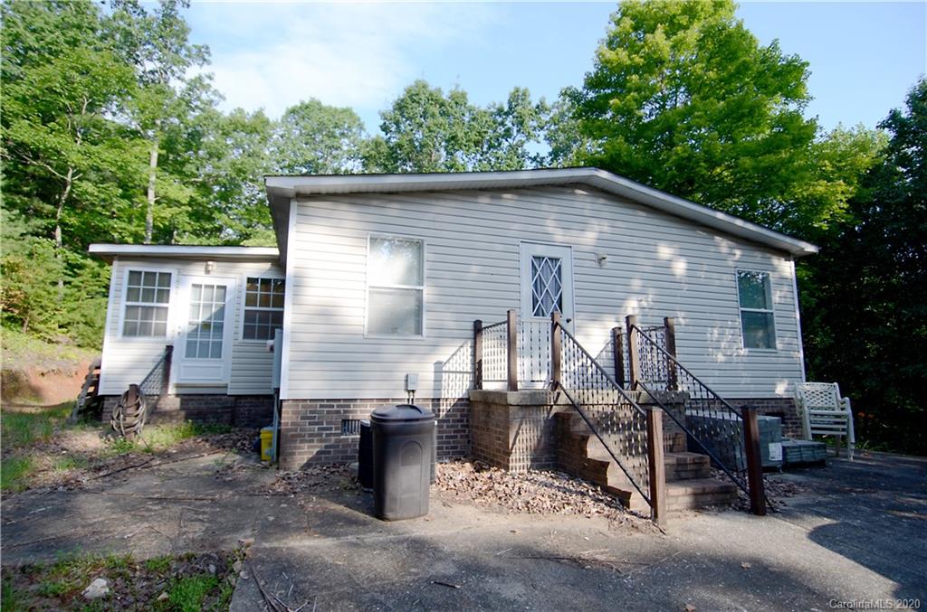188 Hampton Ridge Drive Marion, NC 28752 - Photo 2 of 18 Gallery Image 2