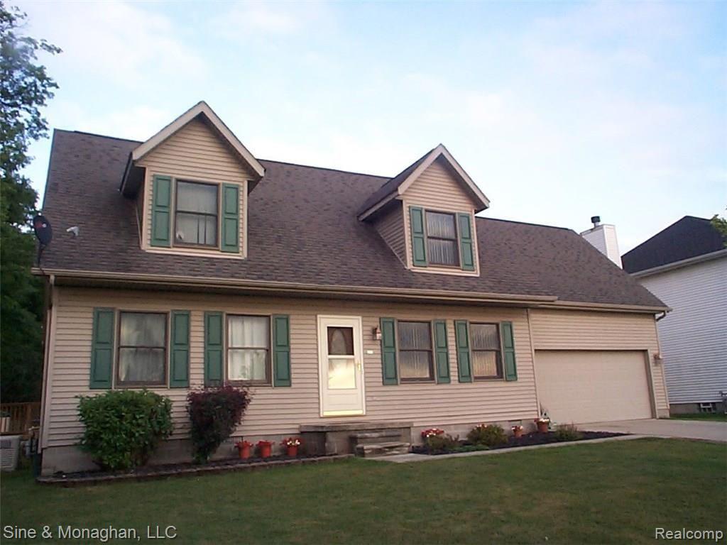 339 Cox Road St. Clair, MI 48079 - Photo 48 of 53 51 FRONT 339 COX.JPG