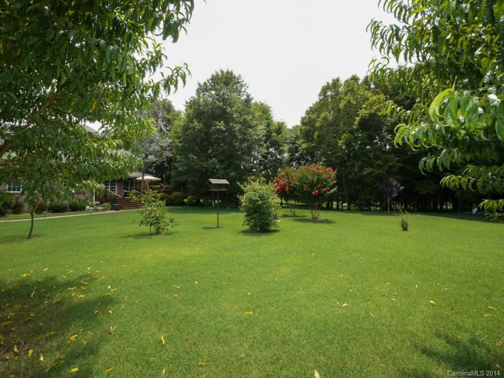 914 Haddonfield Drive, Unit 10 Fort Mill, SC 29708 - Photo 23 of 24 a view of a park