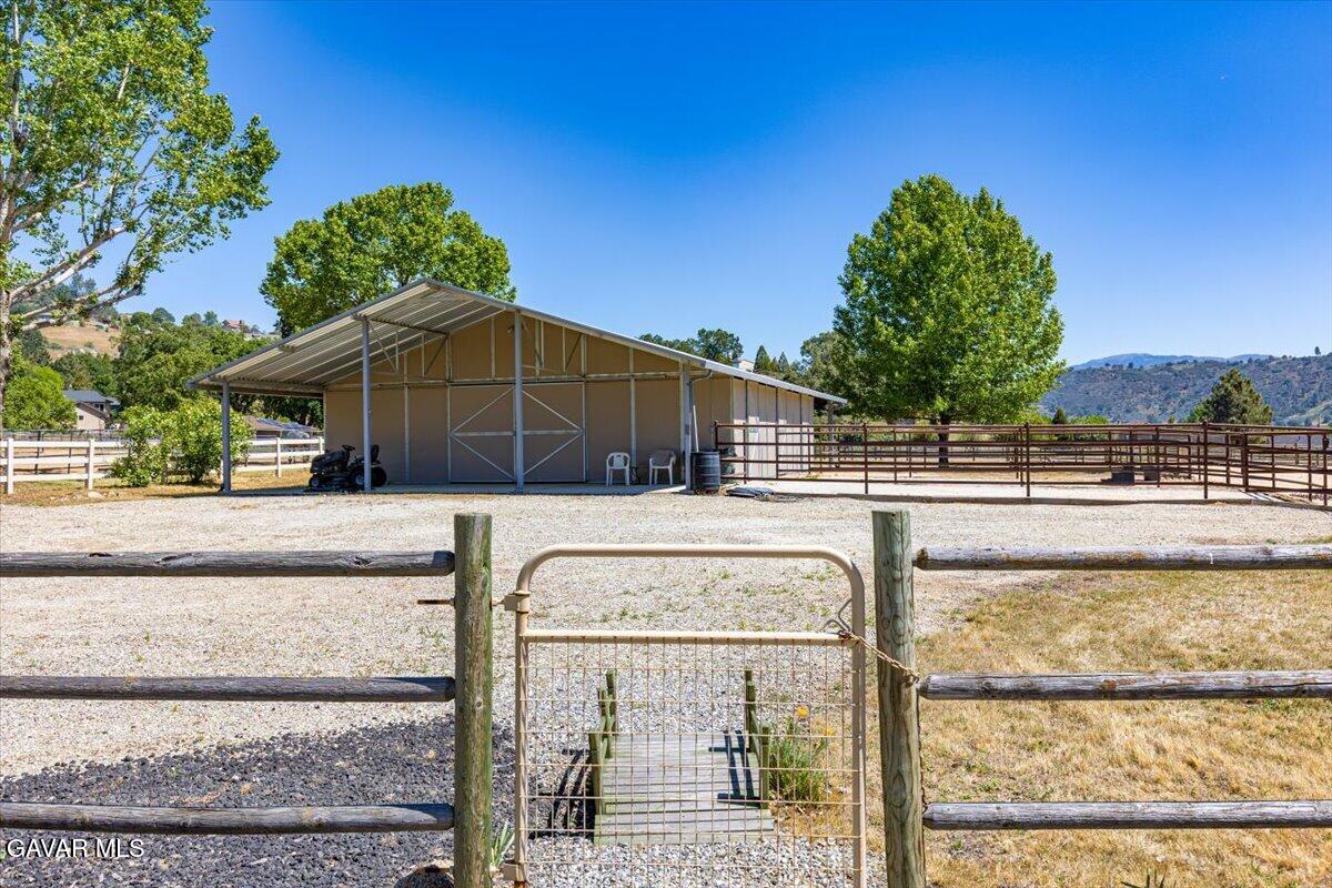 23840 Martingale Way Tehachapi, CA 93561 - Photo 46 of 63 69-6Y9A7485