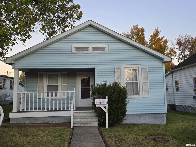 $59,000 | 1028 South Roosevelt Street, Harrisburg, IL 62946