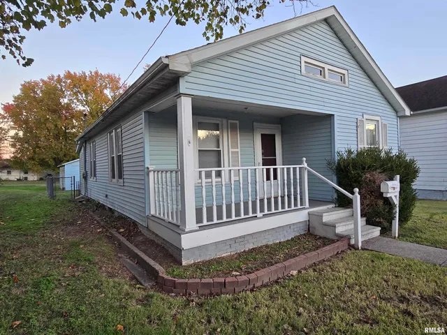 $59,000 | 1028 South Roosevelt Street, Harrisburg, IL 62946