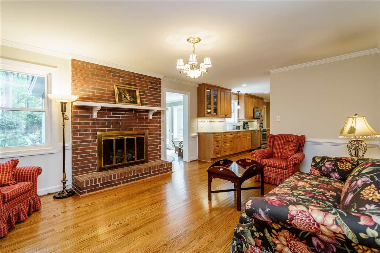 6512 King Lawrence Road Raleigh, NC 27607 - Photo 14 of 30 Family Room