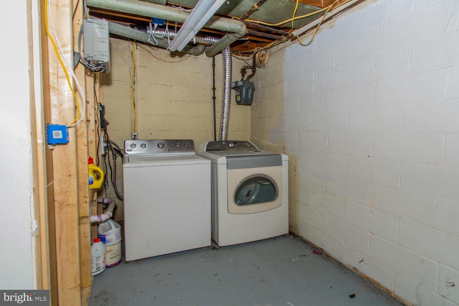 2234 Searles Road Baltimore, MD 21222 - Photo 22 of 24 Laundry Room / Utility