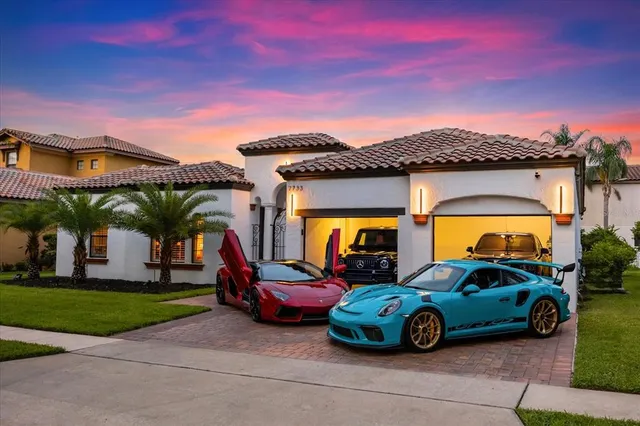 $1,299,900 | 7733 Pointe Venezia Drive, Orlando, FL 32836