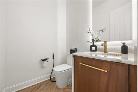 $1,299,900 | 7733 Pointe Venezia Drive, Orlando, FL 32836