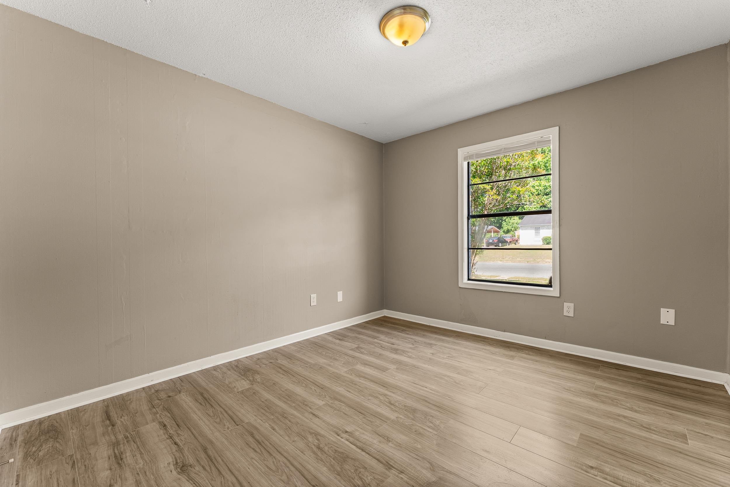 3759 McCain Road Memphis, TN 38109 - Photo 15 of 30
