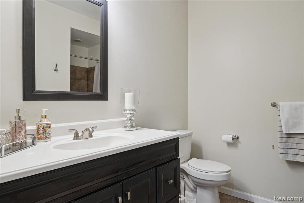 170 Reed Lake Court Commerce Township, MI 48382 - Photo 33 of 47 Gallery Image 33