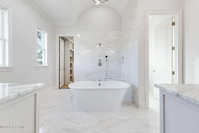 $495,000 | 107 Cypress Lk Drive, Youngsville, LA 70592