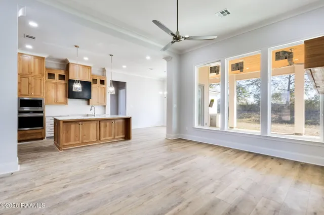 $495,000 | 107 Cypress Lk Drive, Youngsville, LA 70592