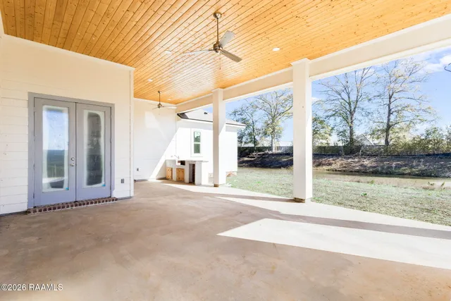 $495,000 | 107 Cypress Lk Drive, Youngsville, LA 70592