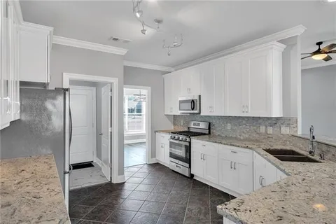 $379,900 | 318 South Fashion Boulevard, Hahnville, LA 70057