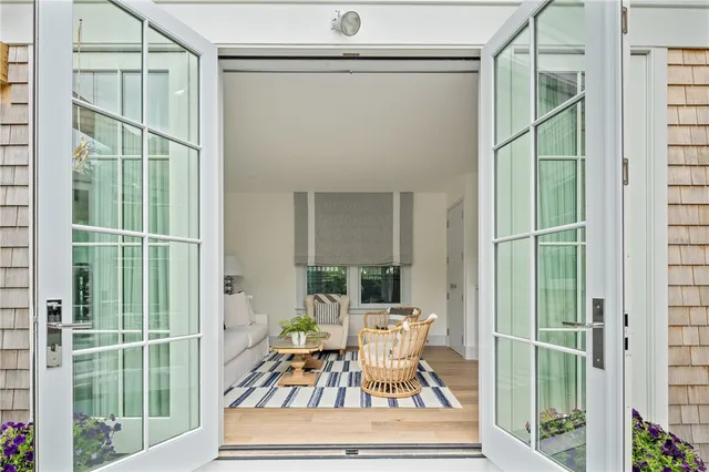 $25,000 | 81 Roseneath Avenue, Newport, RI 02840