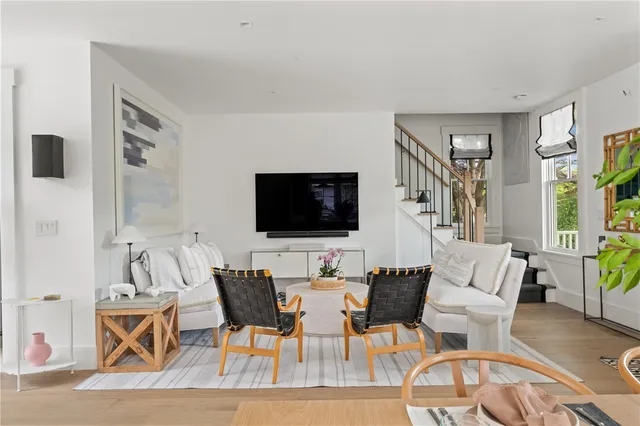 $25,000 | 81 Roseneath Avenue, Newport, RI 02840