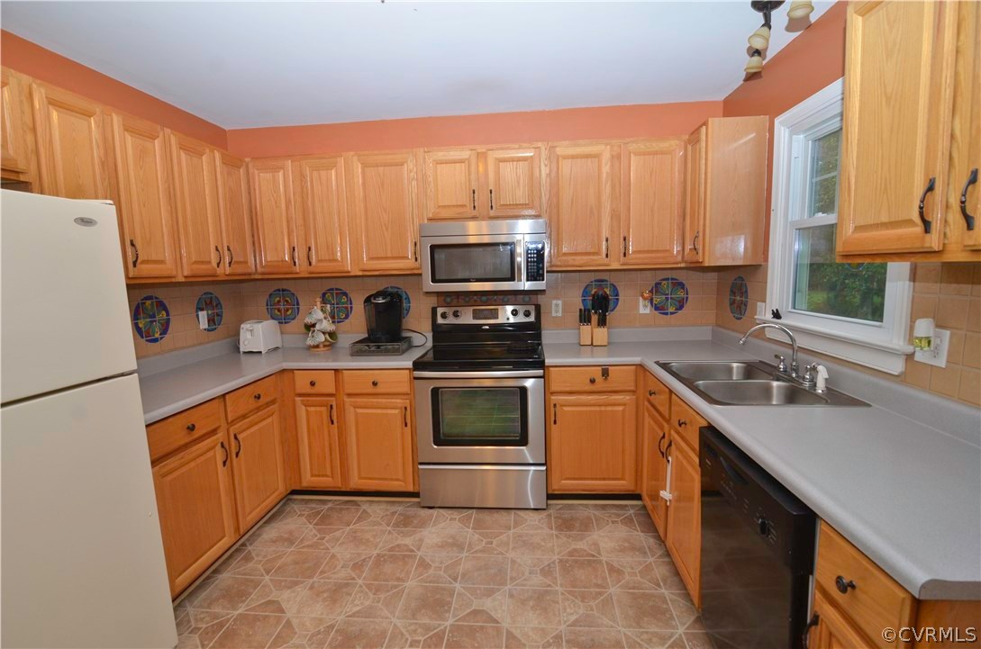 767 Rosebud Run Aylett, VA 23009 - Photo 6 of 15