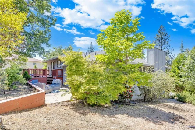 $475,000 | 841 Dogwood Drive, Unit 1, Murphys, CA 95247