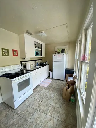 $675,000 | 1102 Northwest 3rd Avenue, Gainesville, FL 32601