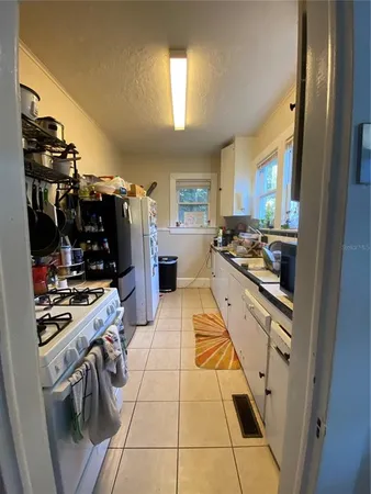 $675,000 | 1102 Northwest 3rd Avenue, Gainesville, FL 32601