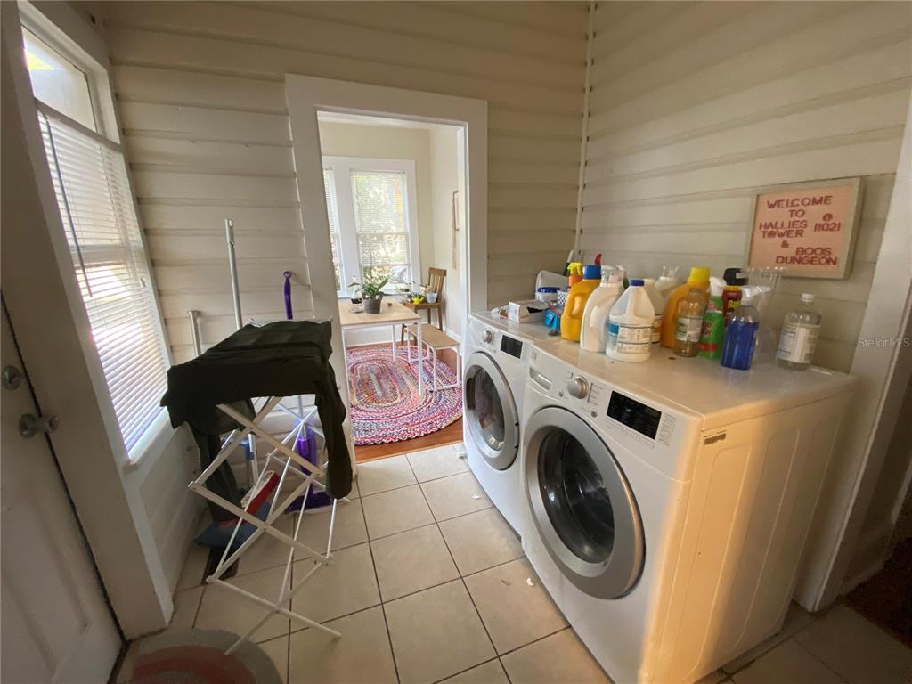 1102 Northwest 3rd Avenue Gainesville, FL 32601 - Photo 6 of 23 a utility room with dryer and washer