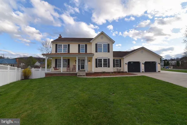 $595,000 | 102 Bachtell Circle, Smithsburg, MD 21783