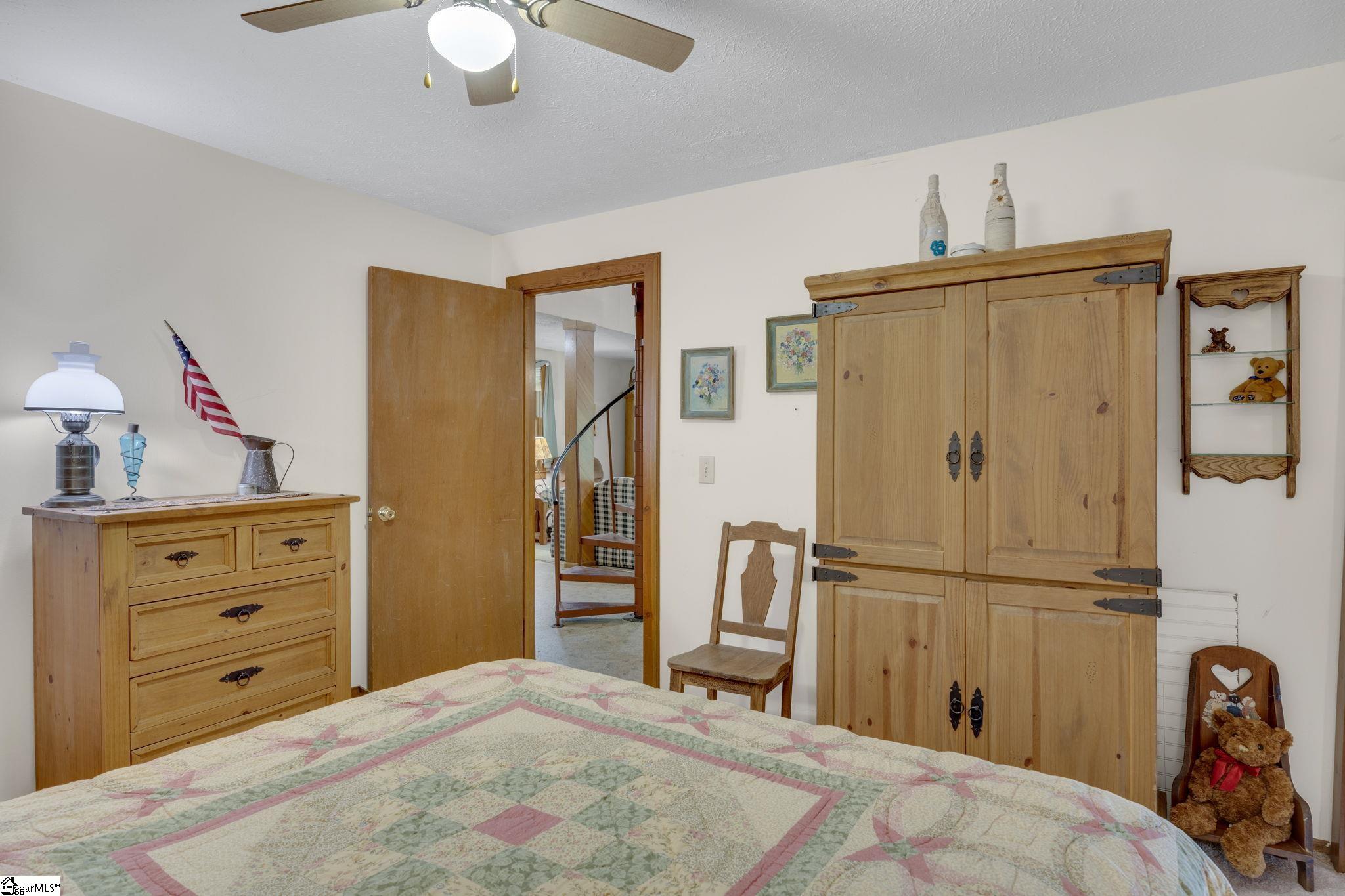 437 West Gate Road, Unit 435 & 437 W Pickens, SC 29671 - Photo 15 of 50
