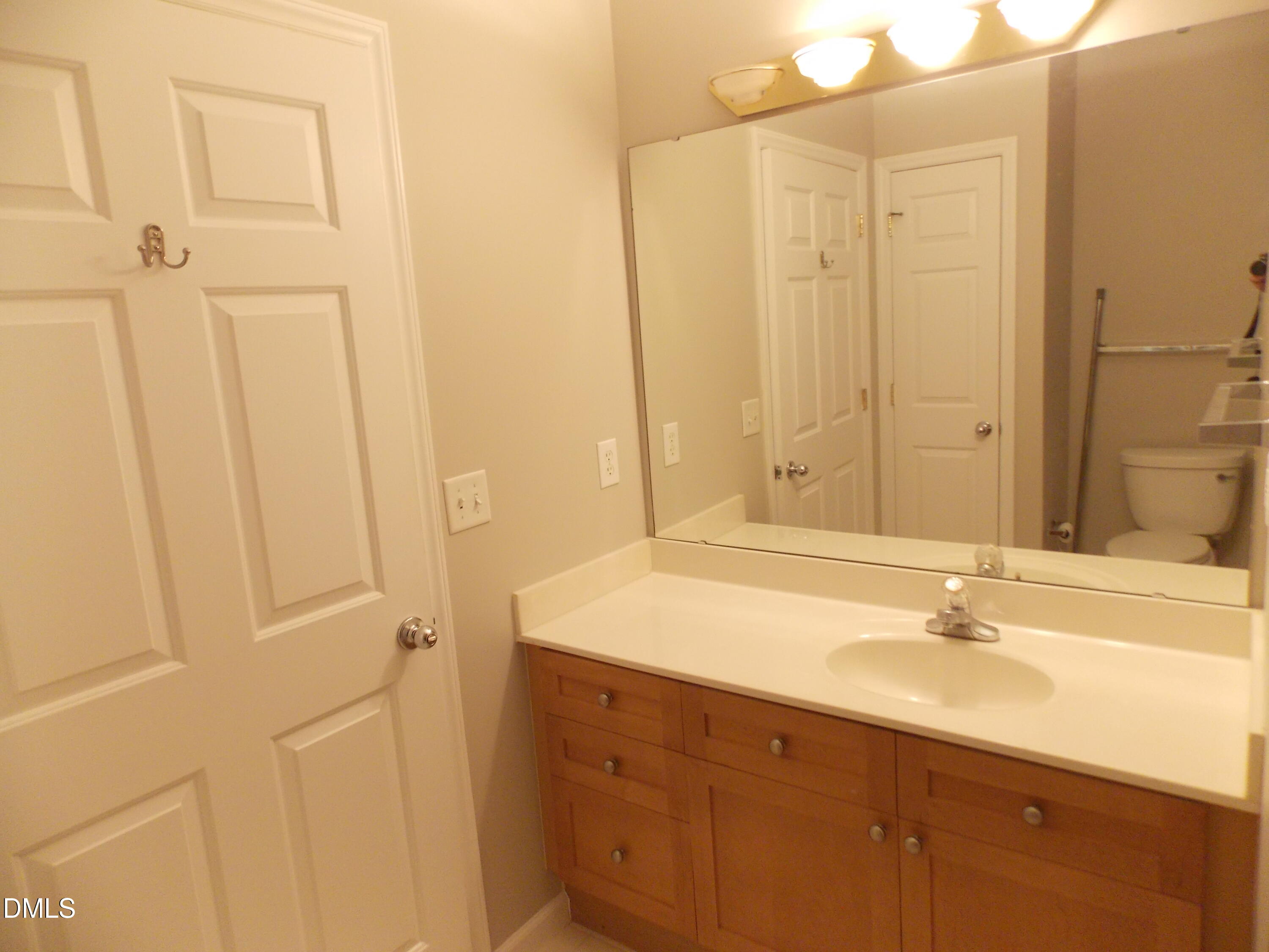 8021 Allyns Landing Way, Unit 104 Raleigh, NC 27615 - Photo 16 of 24 18