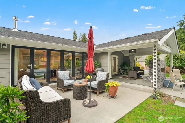 a outdoor space with furniture and garden