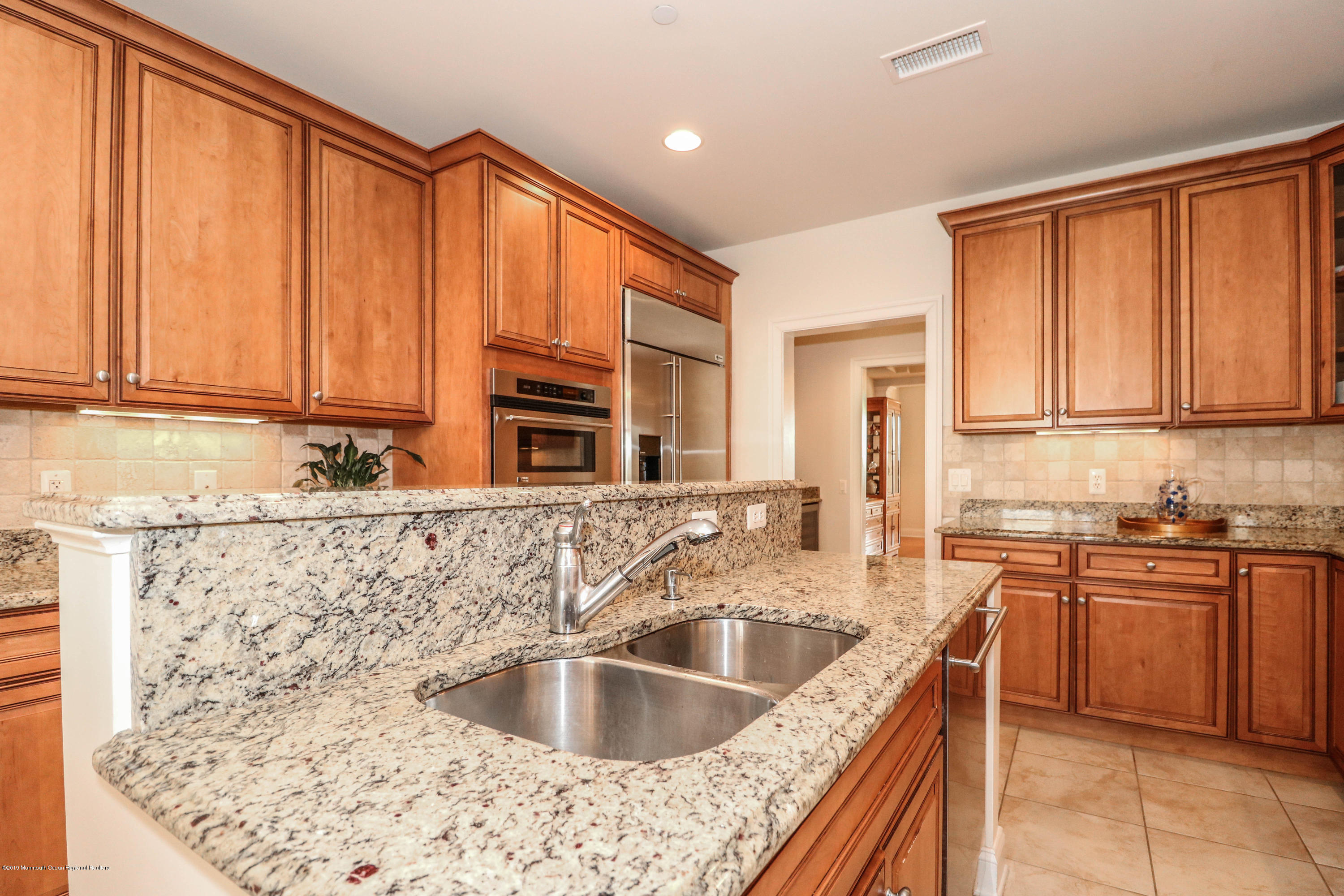 2201 River Road, Unit 1303 Point Pleasant, NJ 08742 - Photo 18 of 53 Kitchen 5