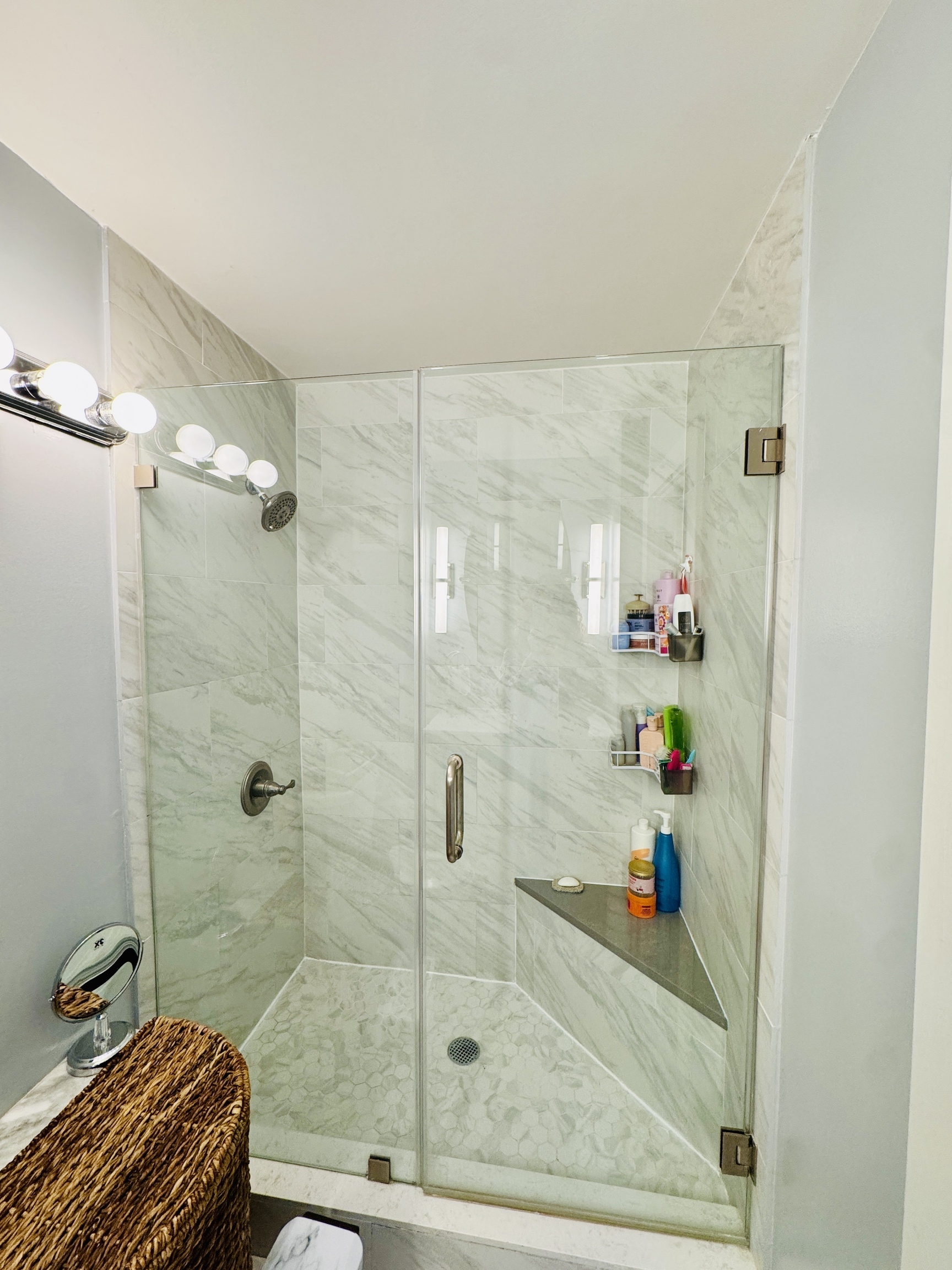 71 Strawberry Hill Avenue, Unit 421 Stamford, CT 06902 - Photo 14 of 31 a bathroom with a shower