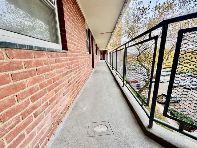 $315,000 | 71 Strawberry Hill Avenue, Unit 421, Stamford, CT 06902