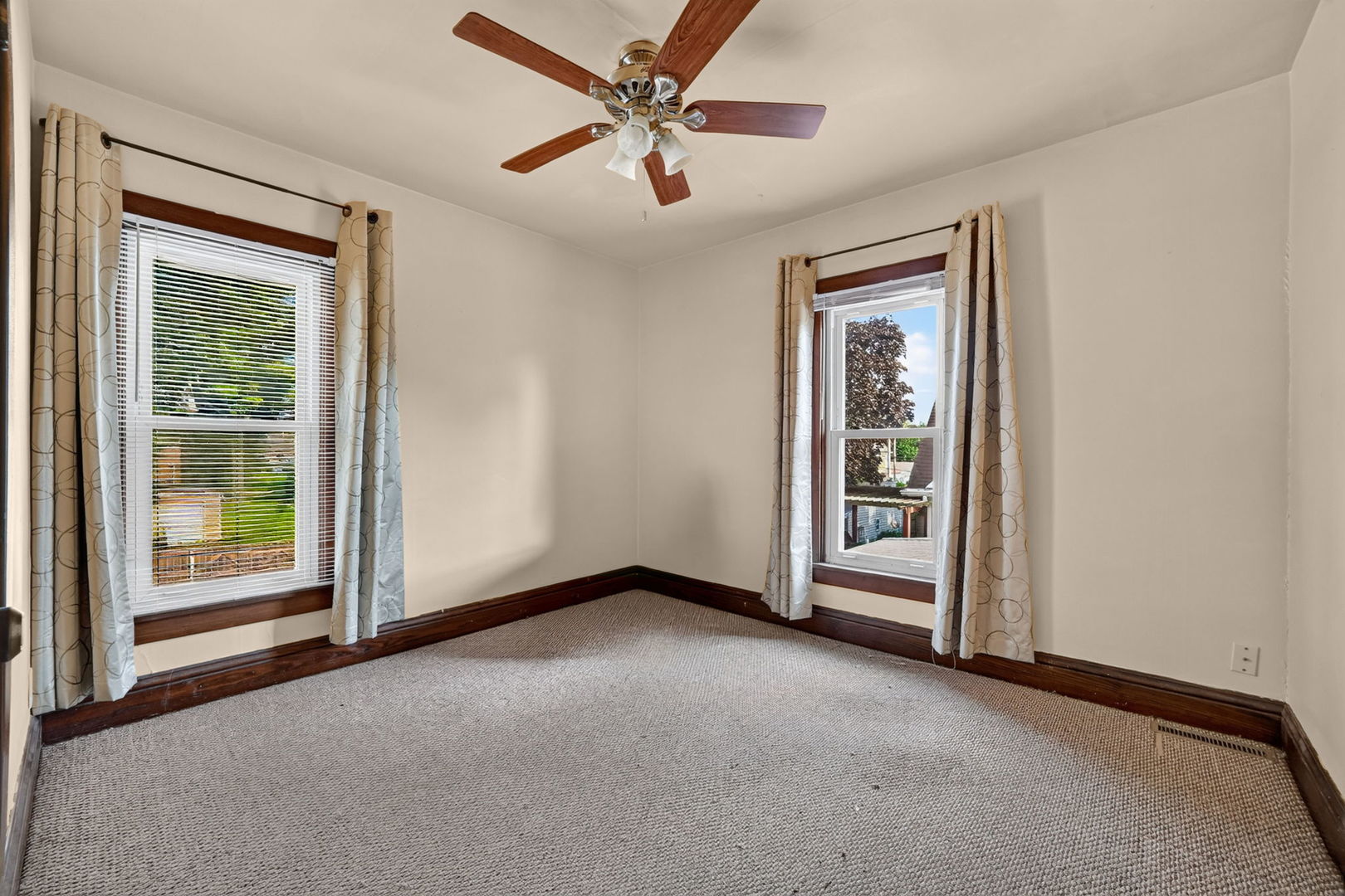 315 North 12th Street Rochelle, IL 61068 - Photo 18 of 32 Gallery Image 18