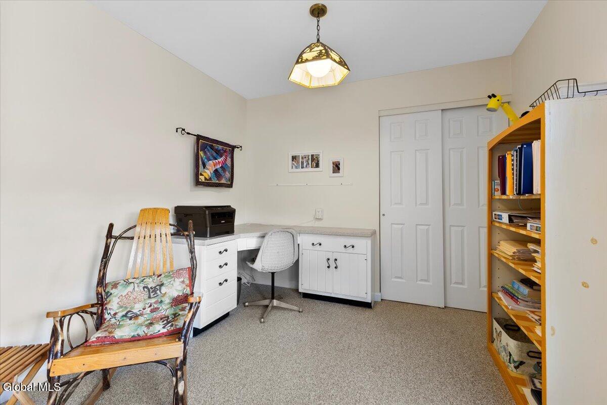 18 Quincy Road Bethlehem, NY 12077 - Photo 17 of 41 23-IMG_3066