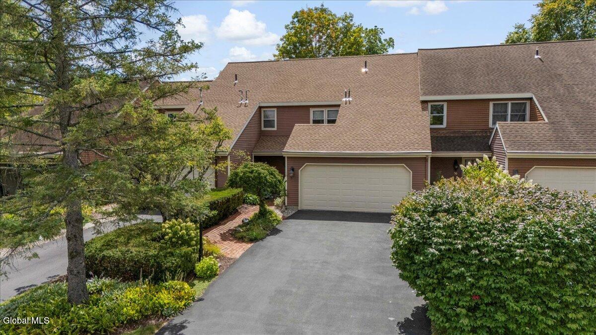 18 Quincy Road Bethlehem, NY 12077 - Photo 28 of 41 01-DJI_20250826120711_0004_D