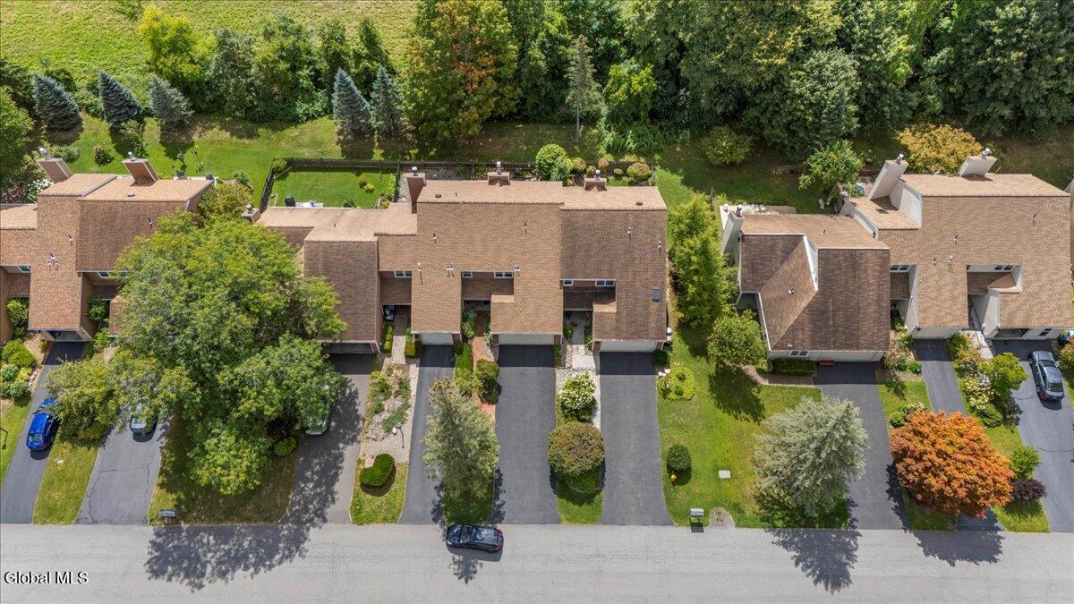 18 Quincy Road Bethlehem, NY 12077 - Photo 36 of 41 02-DJI_20250826120726_0007_D