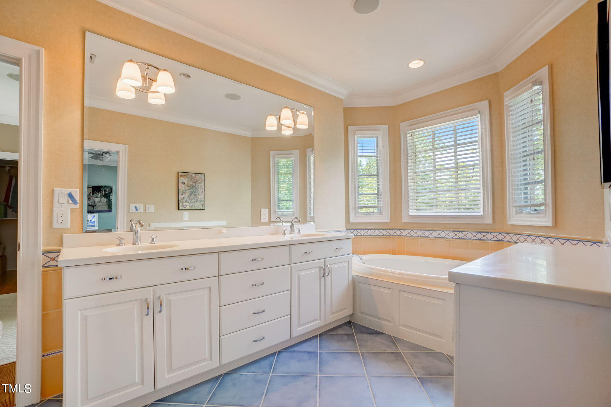 321 Villa Drive Durham, NC 27712 - Photo 20 of 57 Villa Dr-032