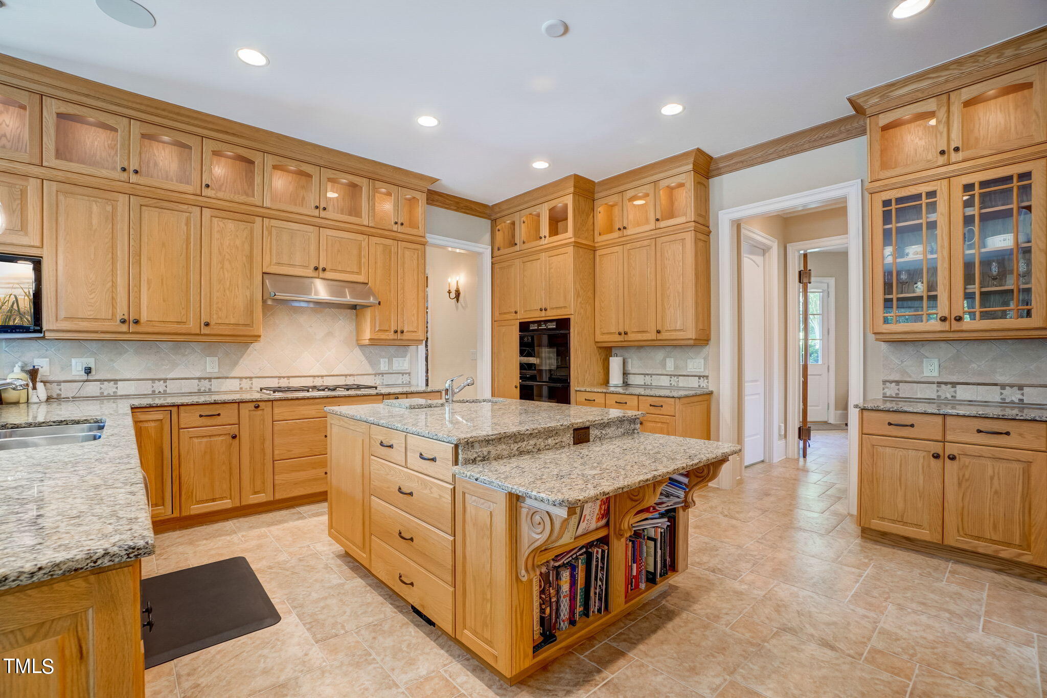 321 Villa Drive Durham, NC 27712 - Photo 10 of 57 Villa Dr-014