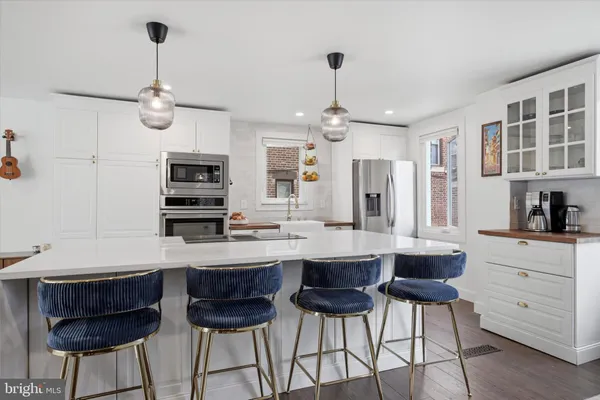 $4,750 | 125 East Moreland Avenue, Philadelphia, PA 19118