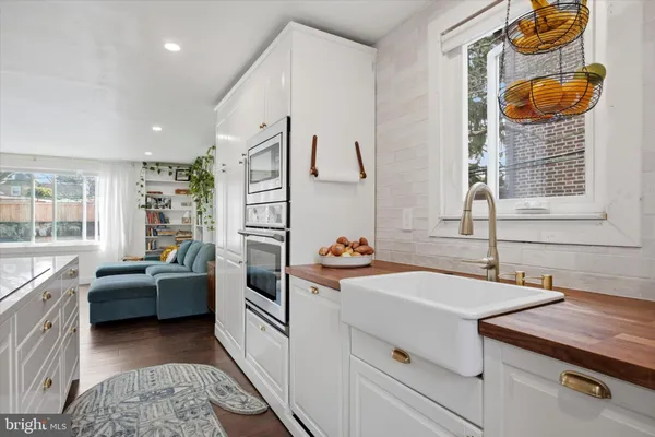 $4,750 | 125 East Moreland Avenue, Philadelphia, PA 19118