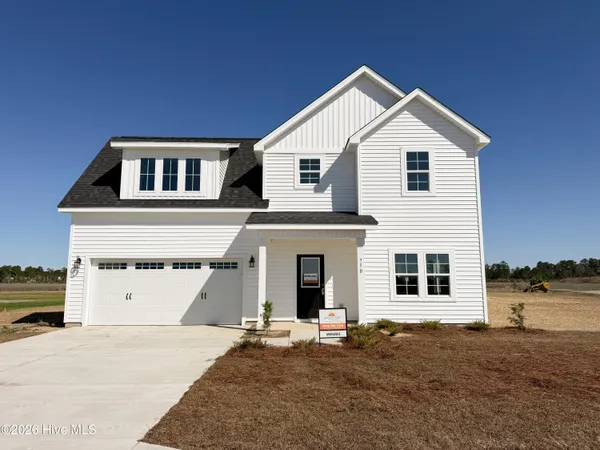 $369,900 | 750 Aria Lane, Hubert, NC 28539