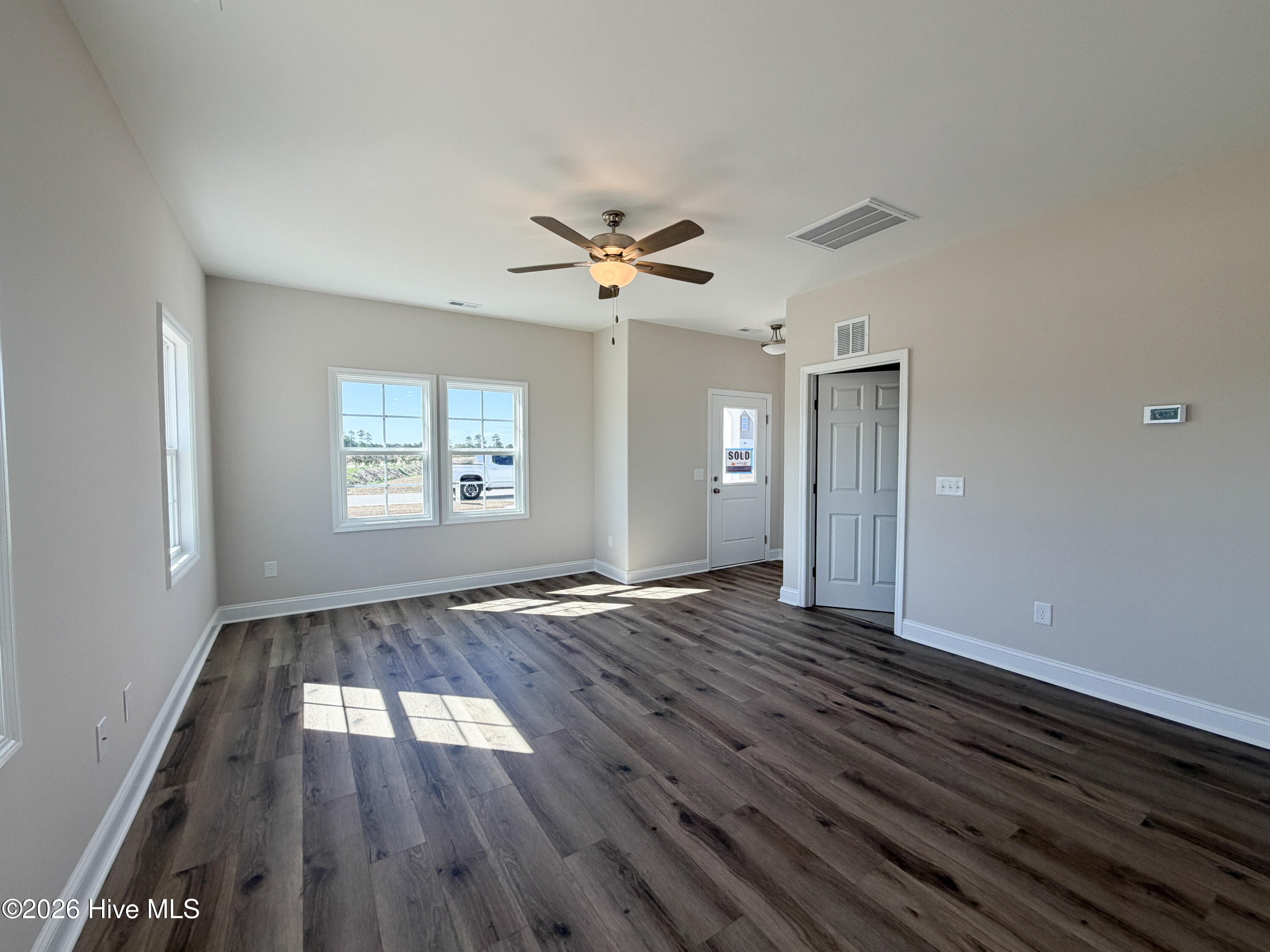 750 Aria Lane Hubert, NC 28539 - Photo 3 of 20 IMG_2596