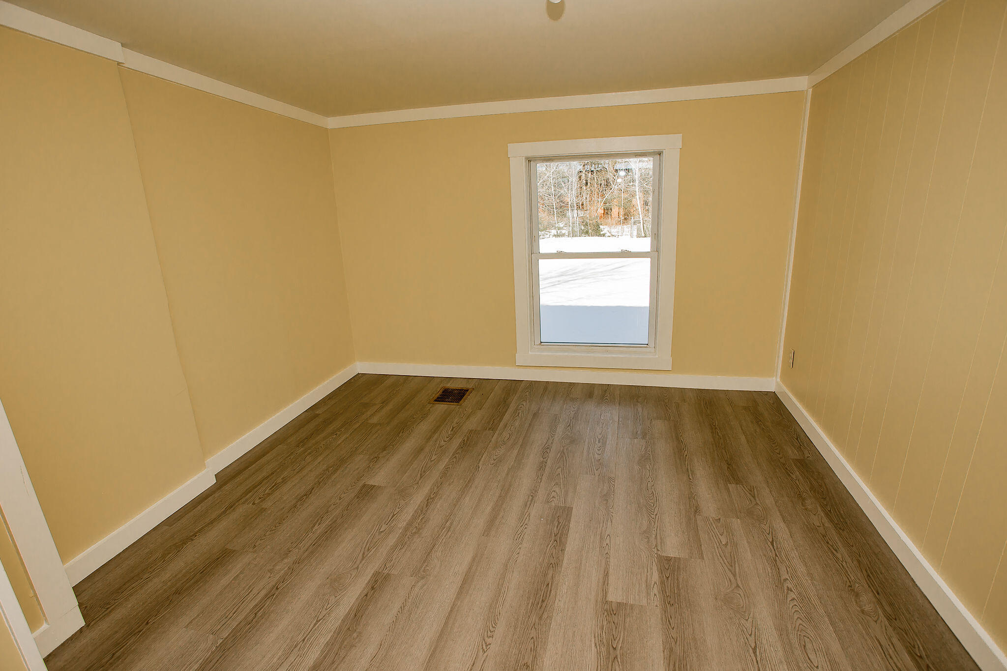 260 Weld Street Dixfield, ME 04224 - Photo 10 of 17 AF6A6494
