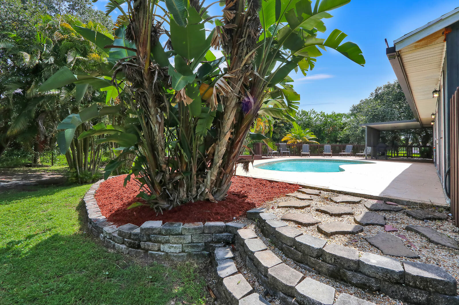 17839 33rd Road North Loxahatchee, FL 33470 - Photo 20 of 30 Pool sideview