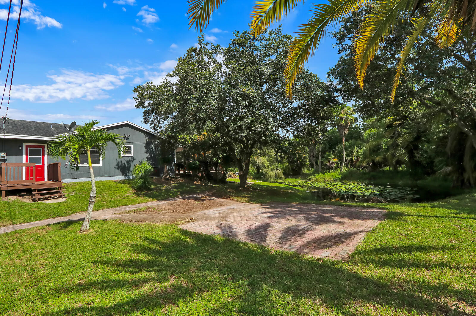 17839 33rd Road North Loxahatchee, FL 33470 - Photo 23 of 30 Side lot