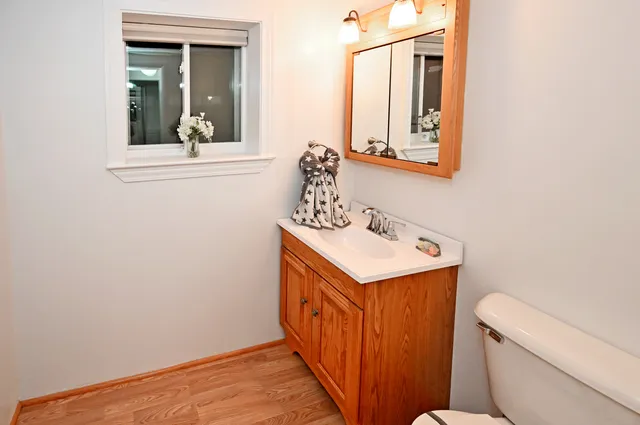 $400,000 | 632 Grace Lane, Schaumburg, IL 60193