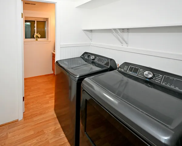 $400,000 | 632 Grace Lane, Schaumburg, IL 60193