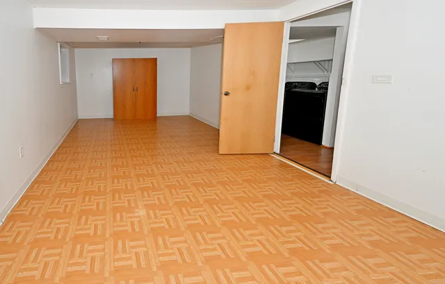 $400,000 | 632 Grace Lane, Schaumburg, IL 60193