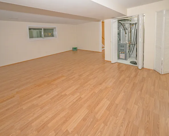 $400,000 | 632 Grace Lane, Schaumburg, IL 60193