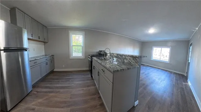 $1,450 | 1425 High Street, Leavenworth, KS 66048