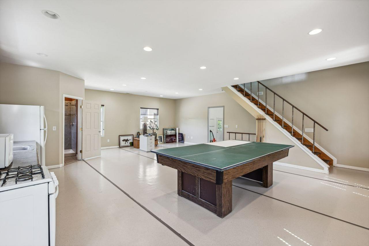 6121 Springdale Road Cincinnati, OH 45247 - Photo 22 of 36